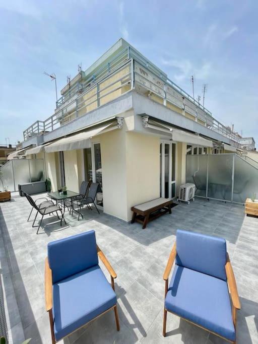 Domus City Apartment With Wonderful Balcony Thessaloniki Buitenkant foto
