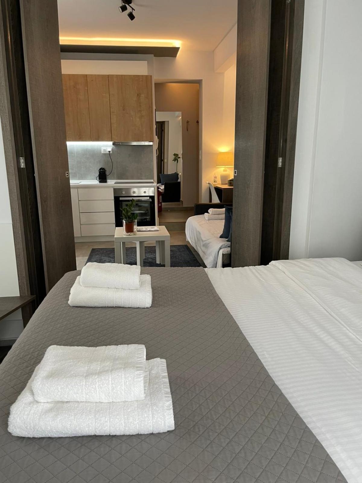 Domus City Apartment With Wonderful Balcony Thessaloniki Buitenkant foto